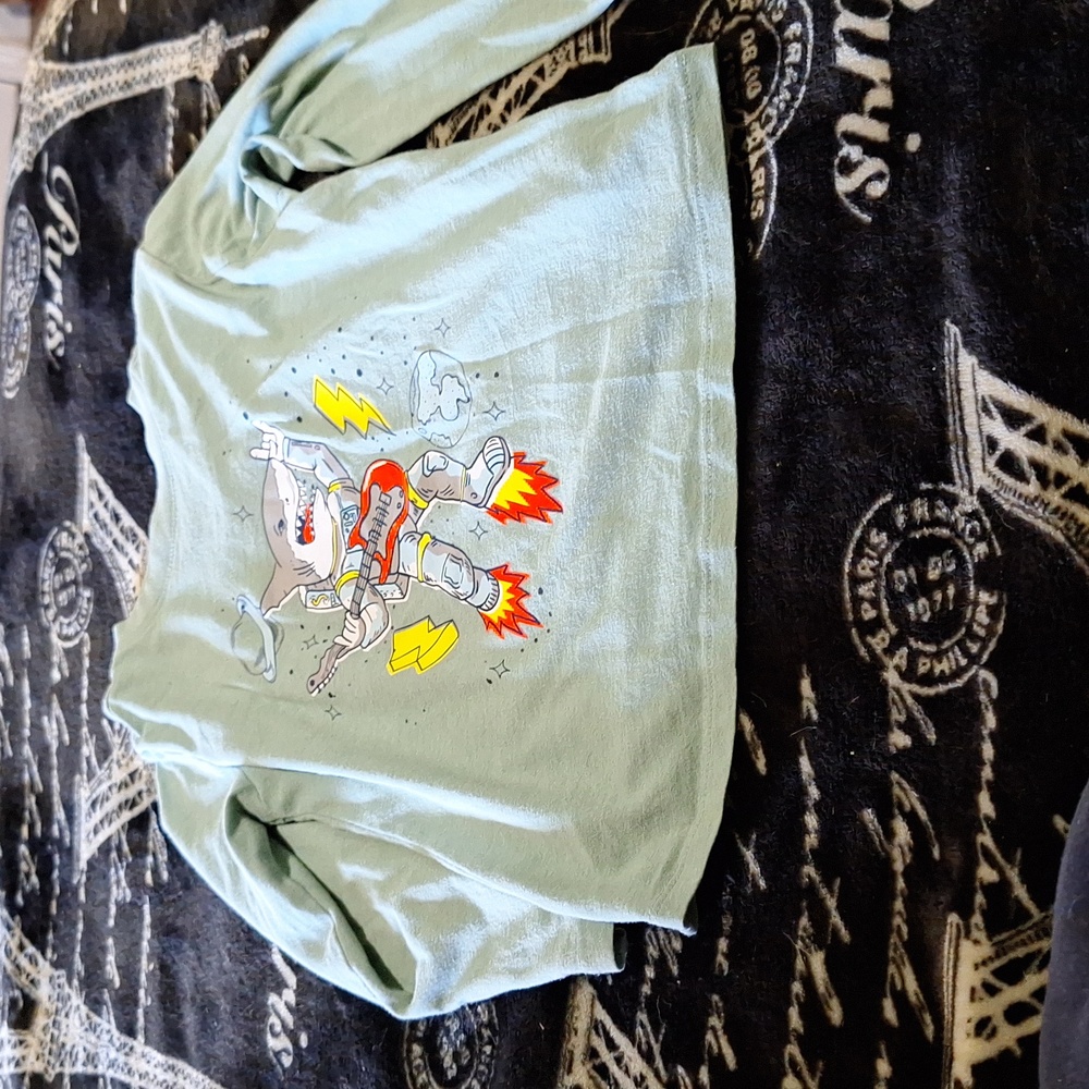 CAT & JACK LONG SLEEVE SHIRT SIZE (4-5)